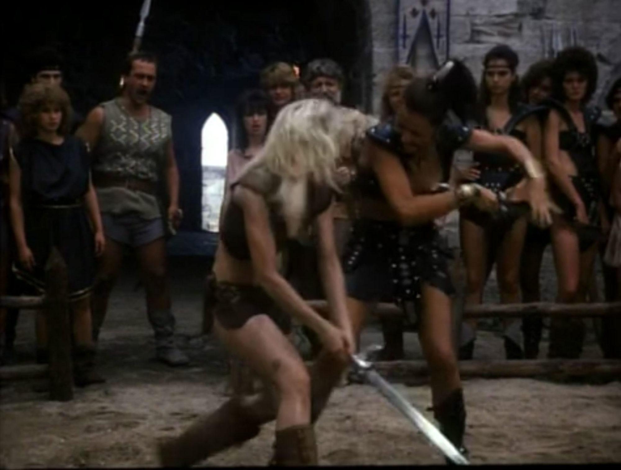 Maria Ford in Deathstalker IV: Match of Titans