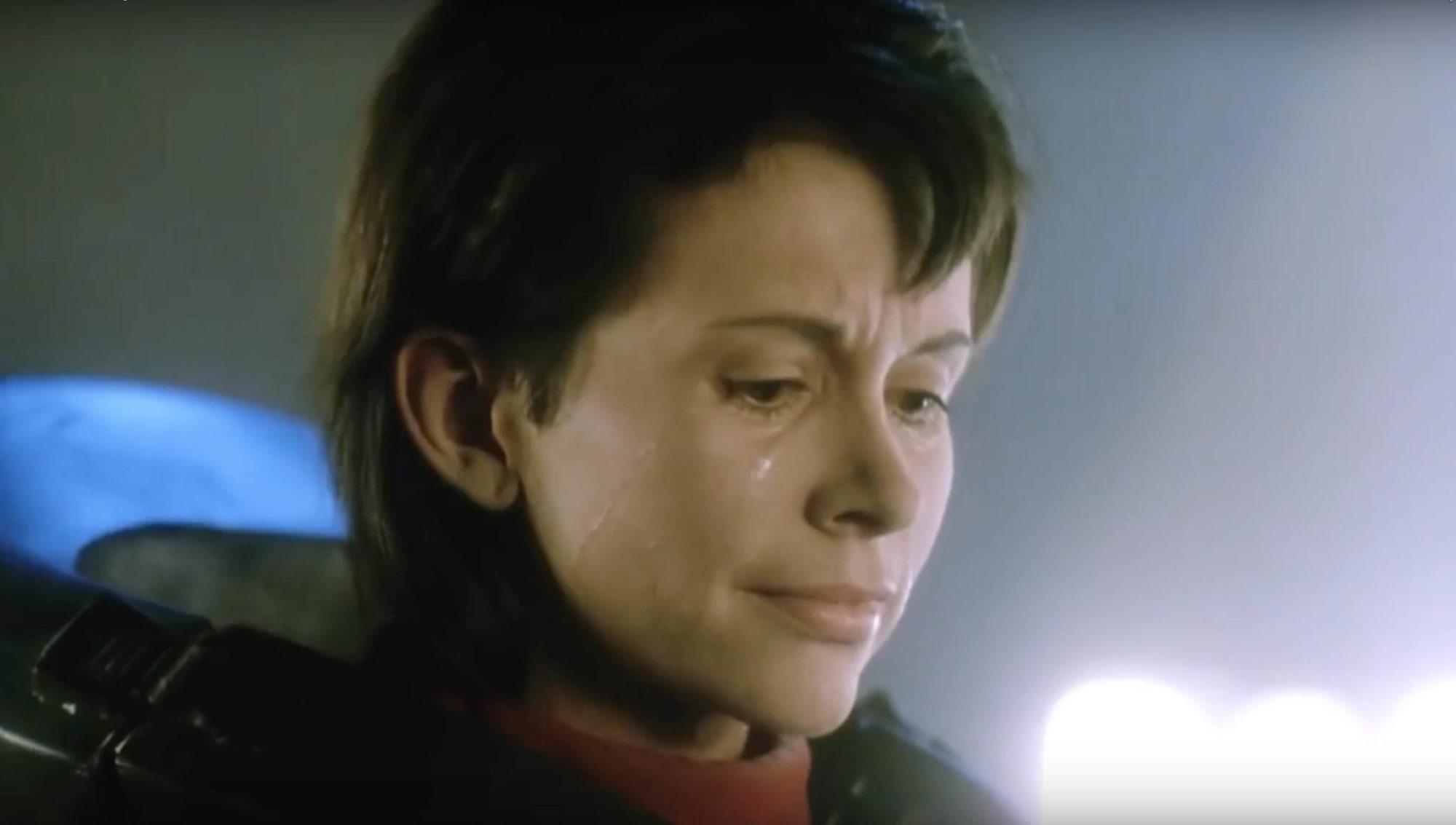 Leigh Lombardi in Moontrap (1989)