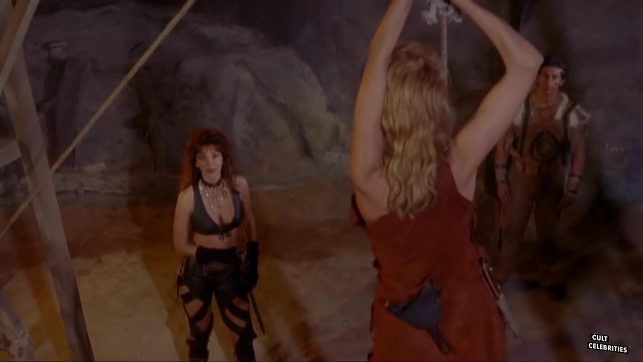 Monique Gabrielle and Toni Naples in Deathstalker II: Duel of the Titans (1987)