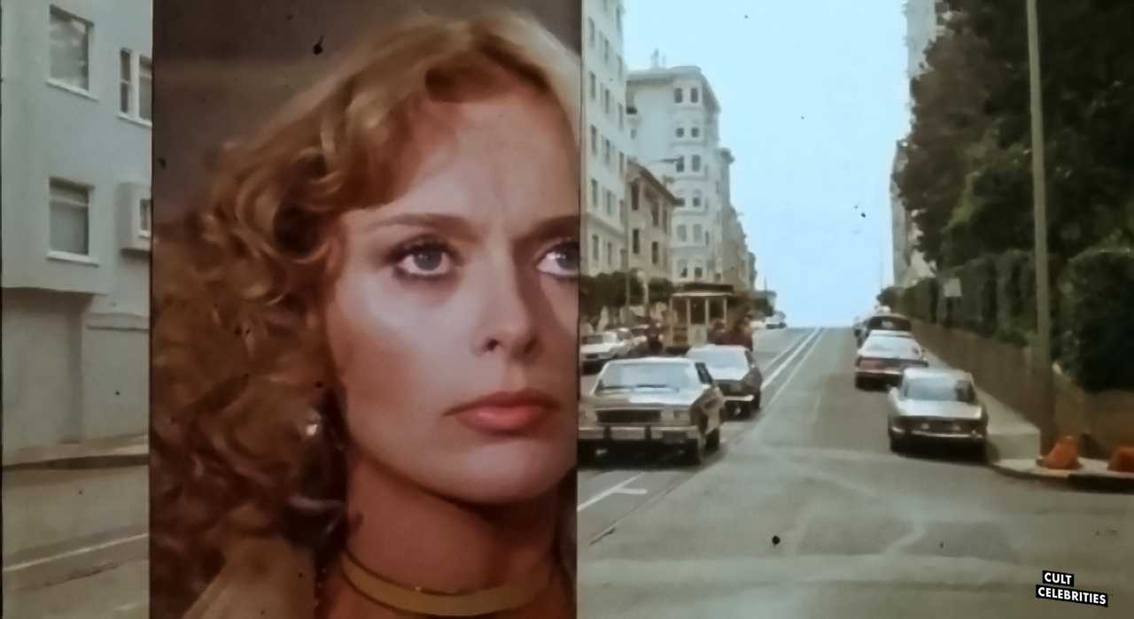 Sybil Danning in Il giorno del Cobra (1980)