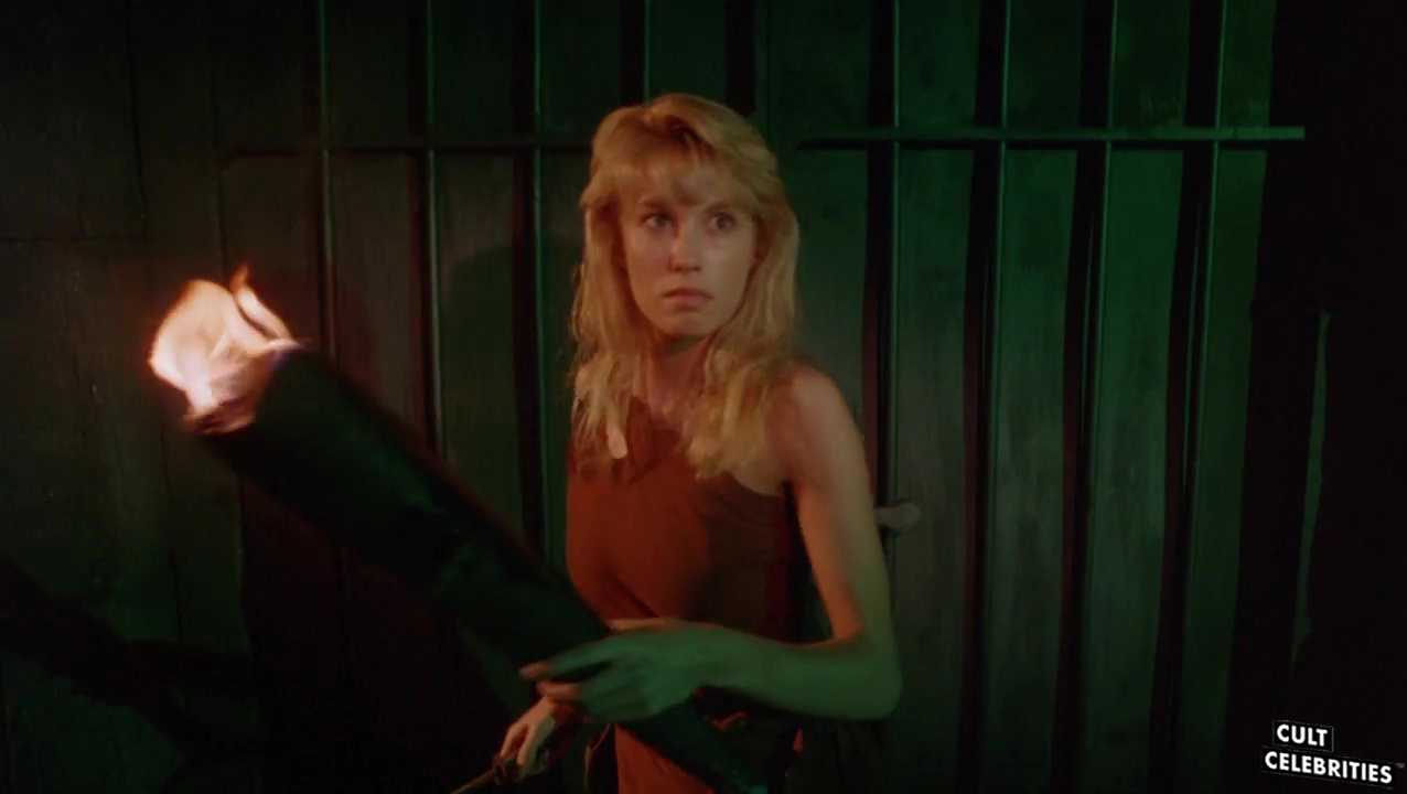 Monique Gabrielle in Deathstalker II: Duel of the Titans (1987)