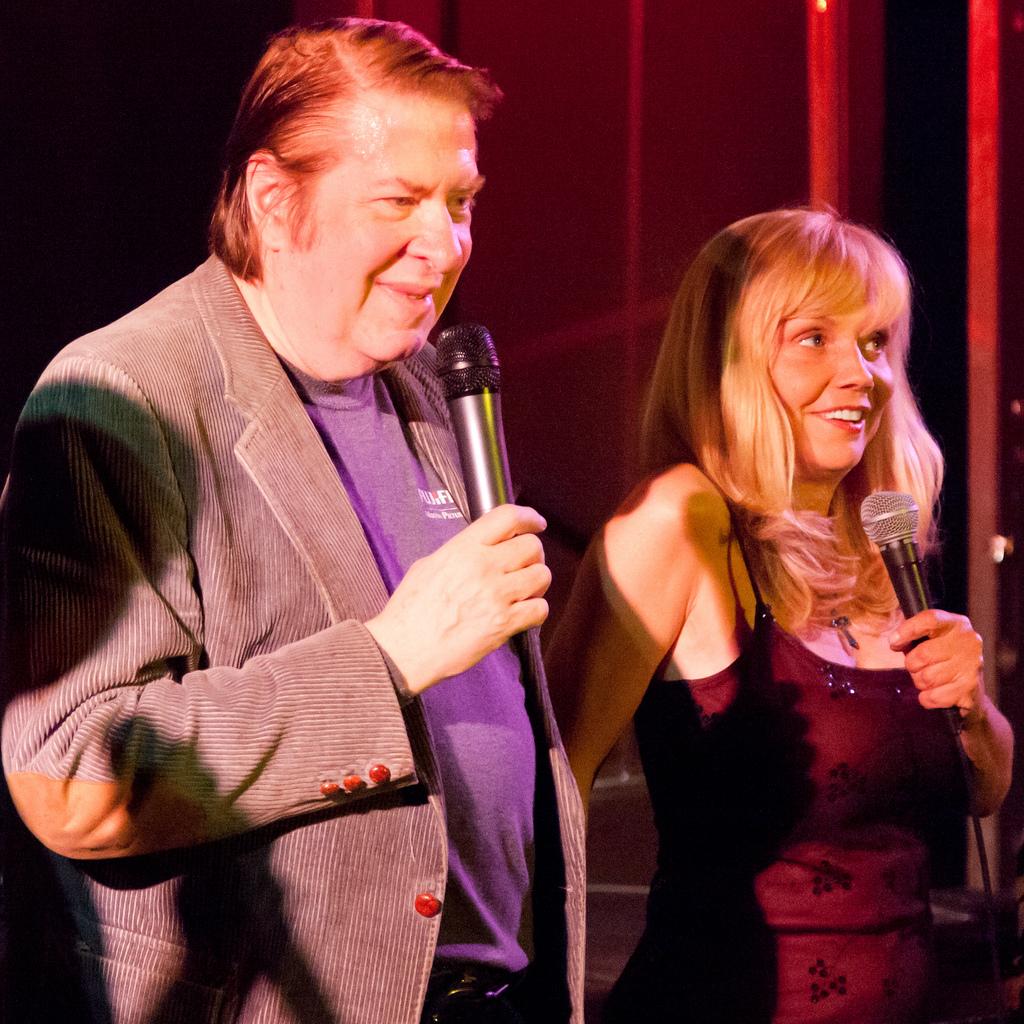 Jim Wynorksi and Kelli Maroney