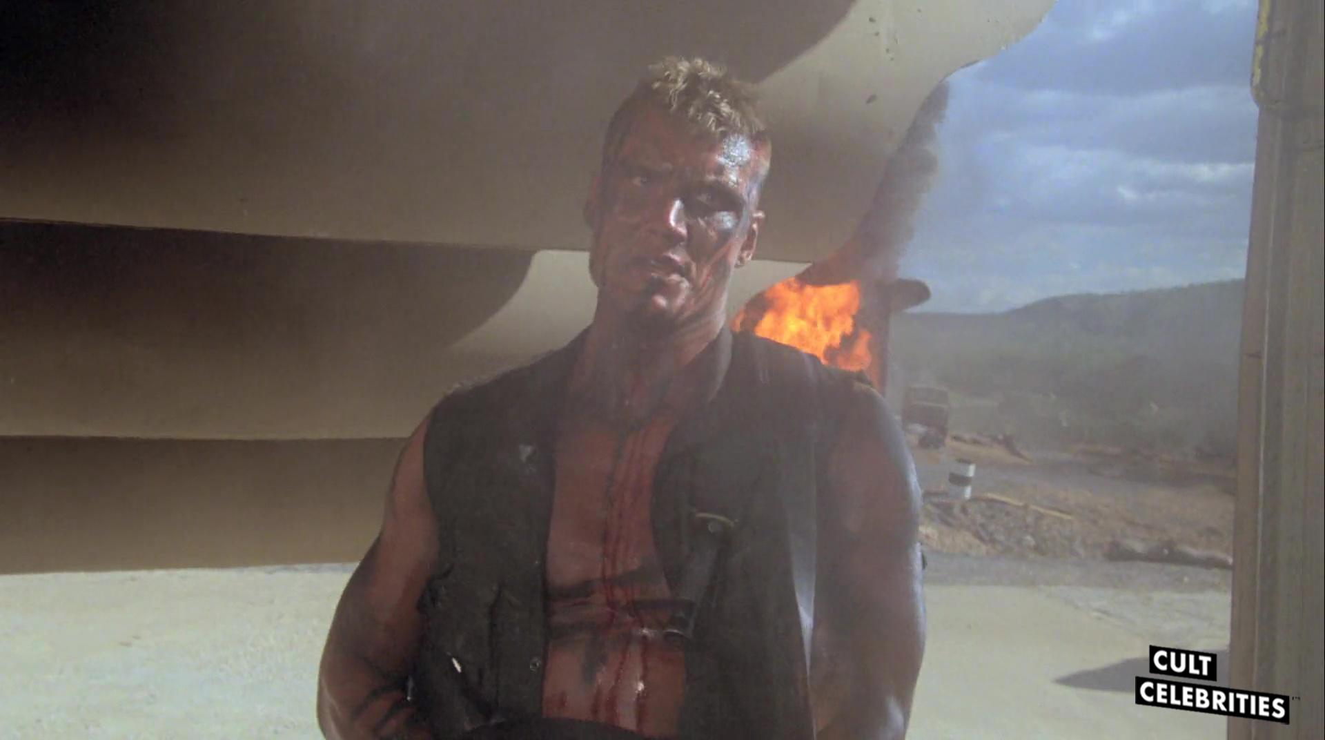 Dolph Lundgren In Red Scorpion (1988)