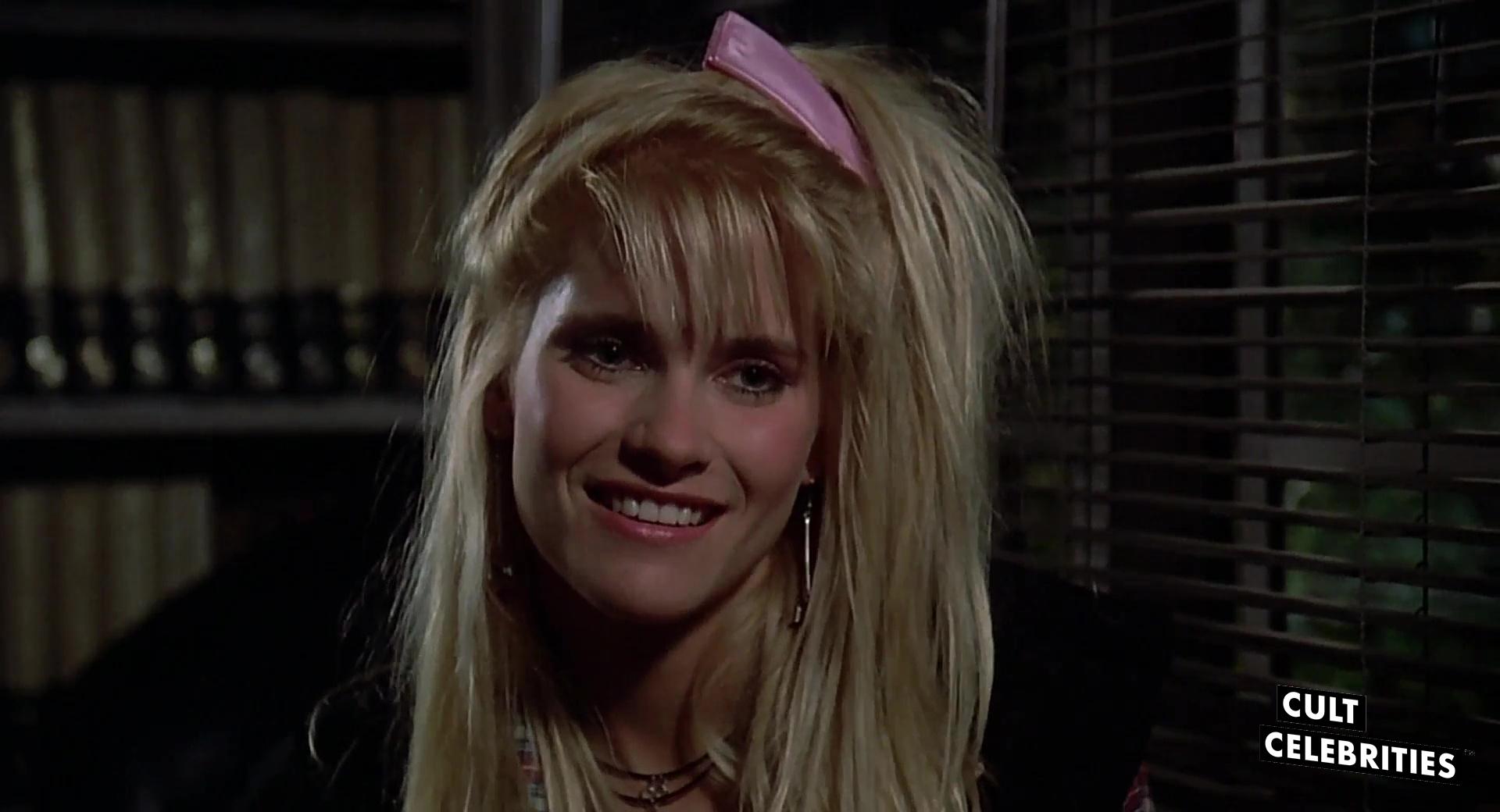 Suzanne Snyder in Weird Science (1985) .