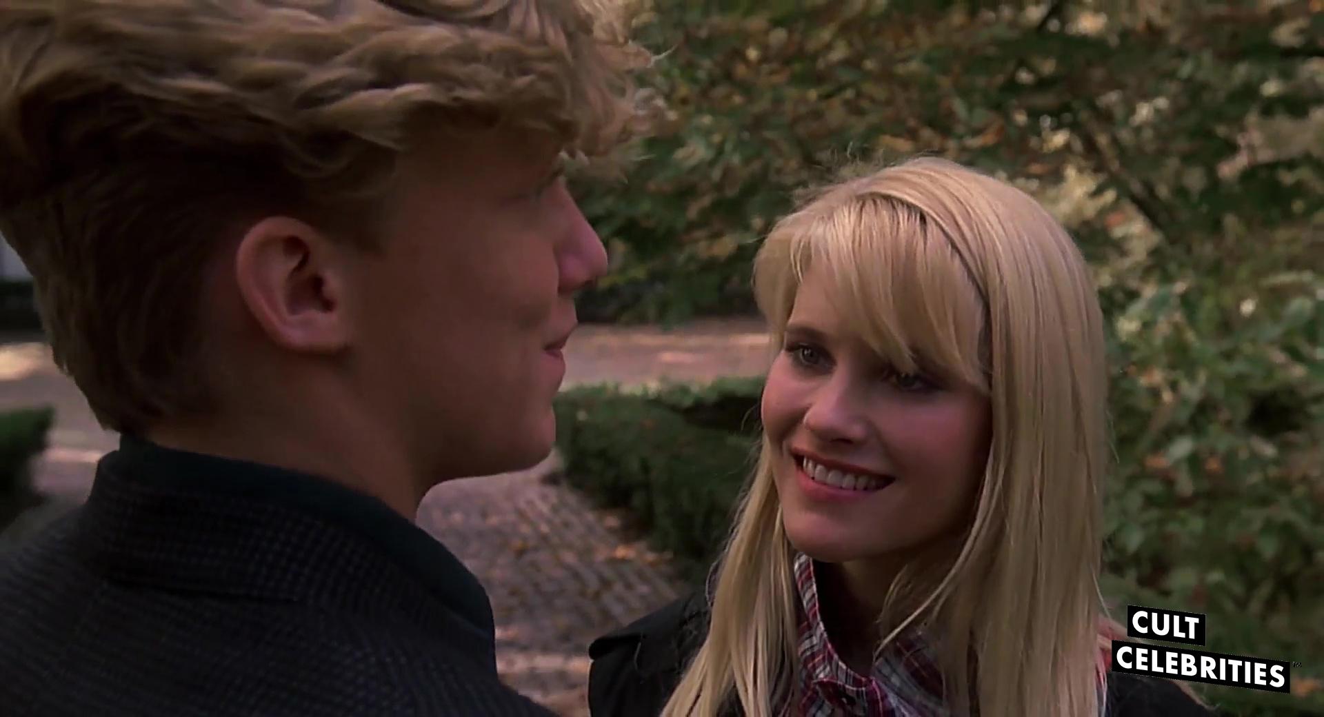 Suzanne Snyder and Anthony Michael Hall in Weird Science (1985)