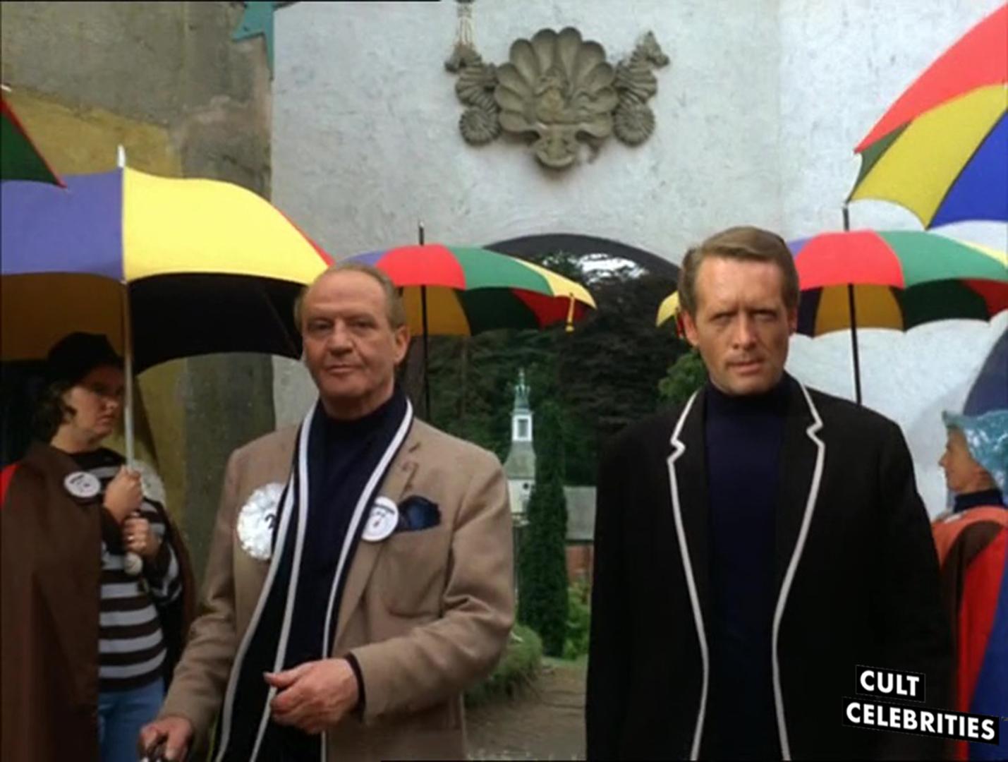 Patrick McGoohan in The Prisoner S01E03 - Free For All