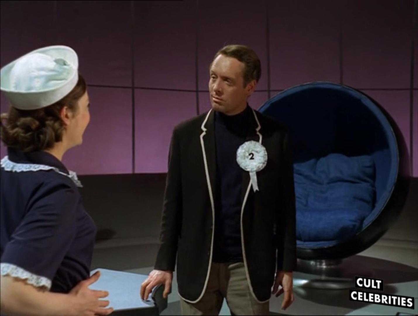 Patrick McGoohan in The Prisoner S01E03 - Free For All