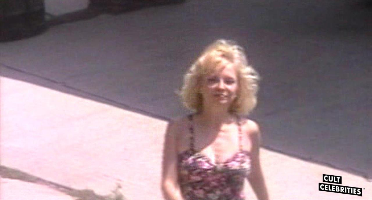 Kelli Maroney in Scream Queen Hot Tub Party (1991)