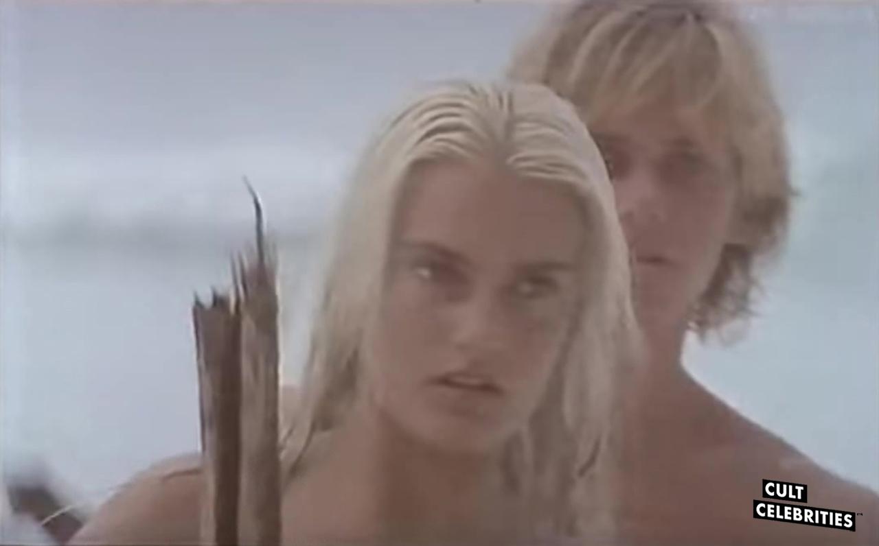 Sabrina Siani and Fabio Meyer in Blue Island (1982)