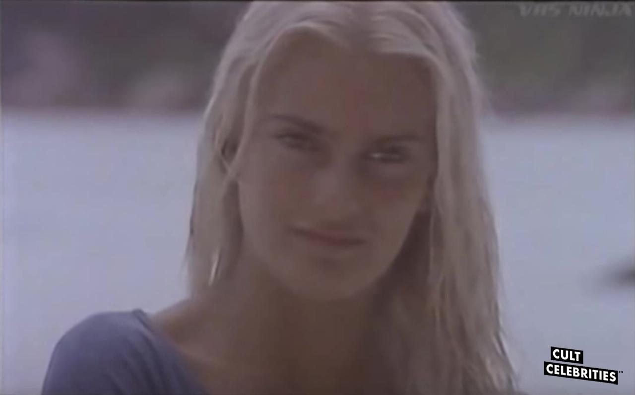 Sabrina Siani in Blue Island (1982)