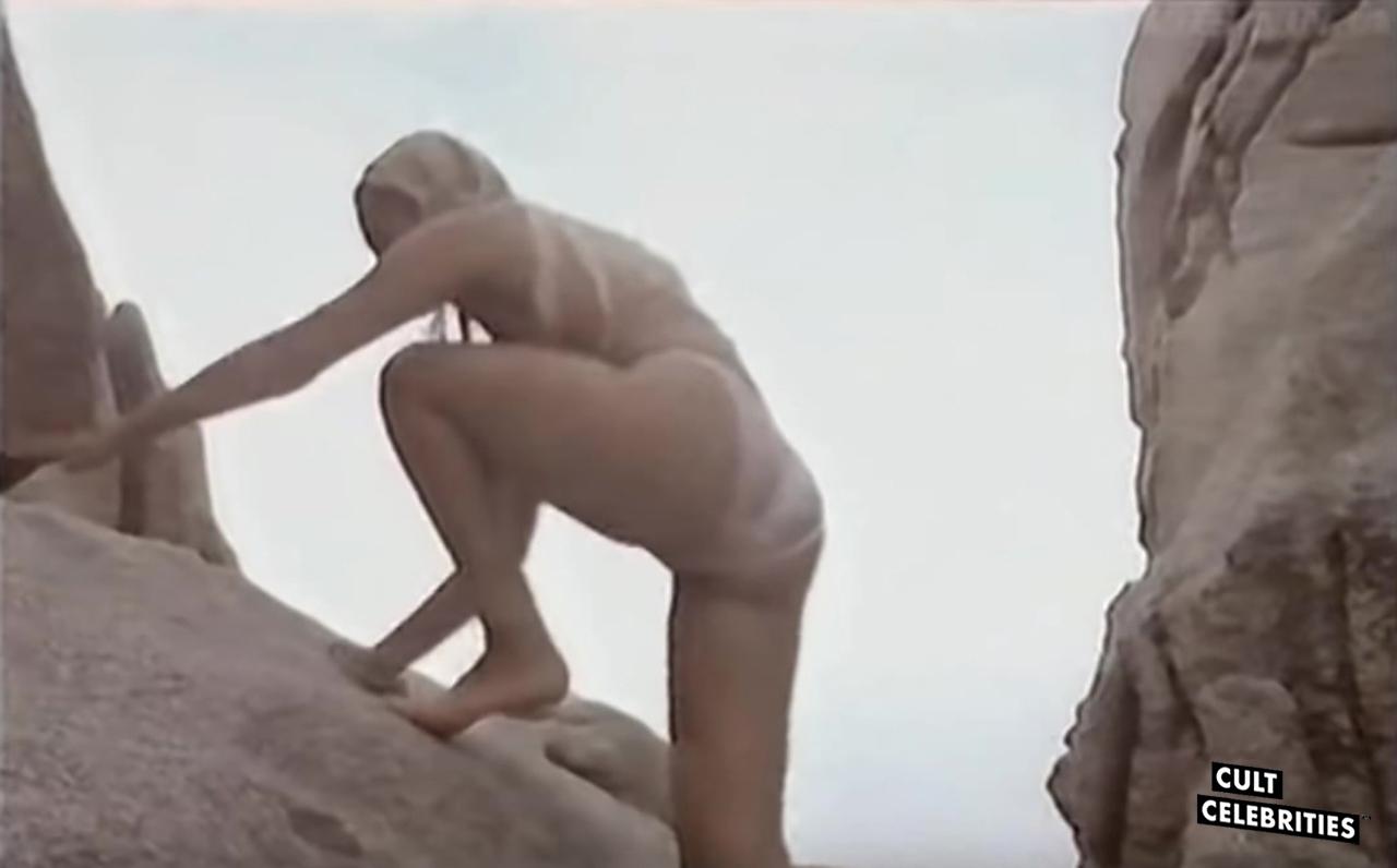 Sabrina Siani in Blue Island (1982)