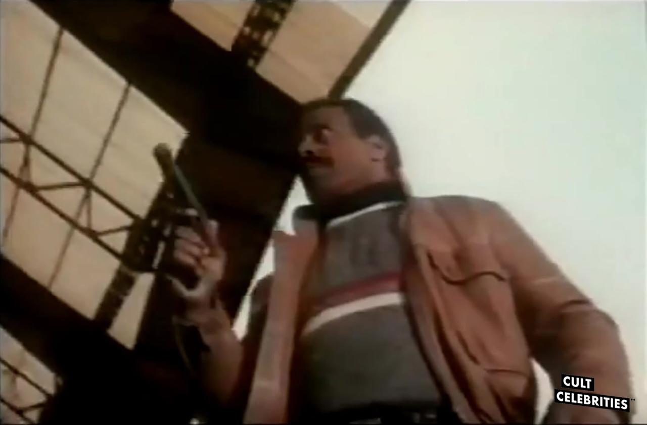 Fred Williamson in Cobra Nero (1987)