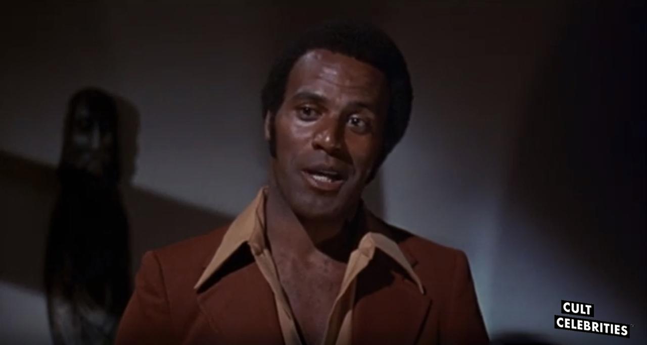 Fred Williamson in Hell Up In Harlem (1973)