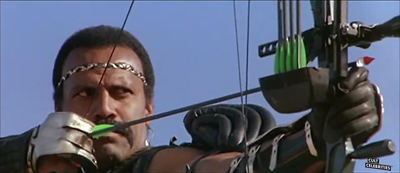 Fred Williamson in Warriors of the Wasteland (1983)