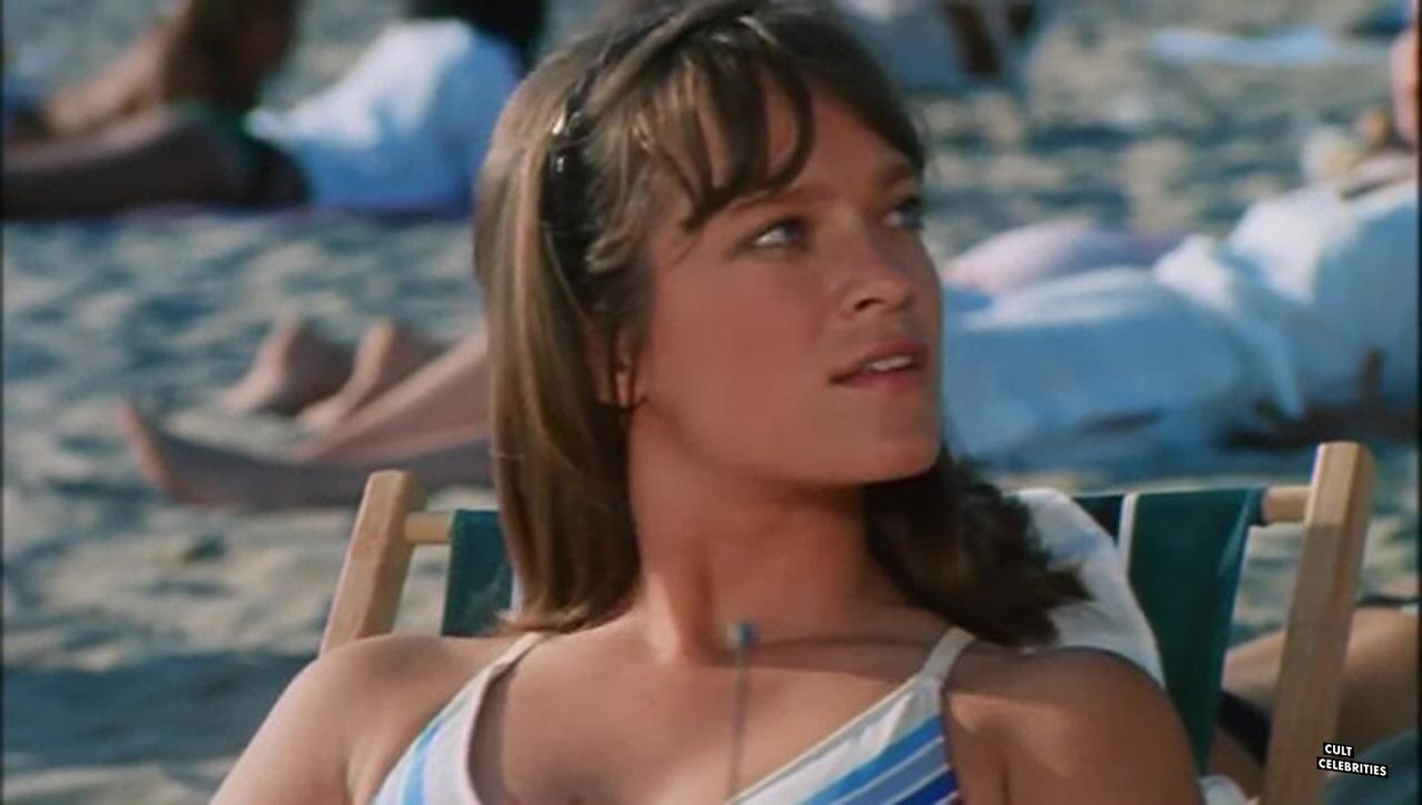 Jill Schoelen in Hot Moves (1984)
