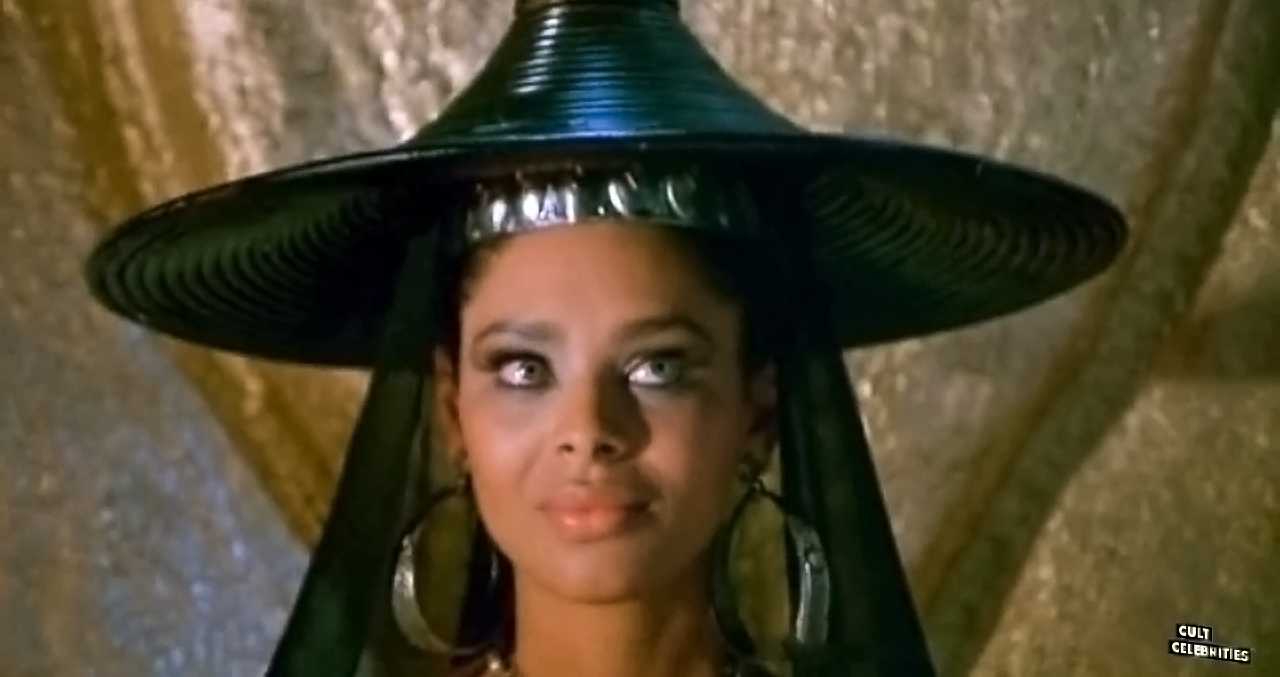 Iris Peynado in Attila flagello di Dio (1982)