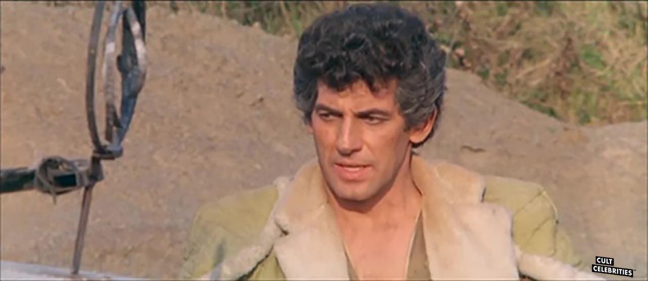 Giancarlo Prete in Warriors of the Wasteland (1983)