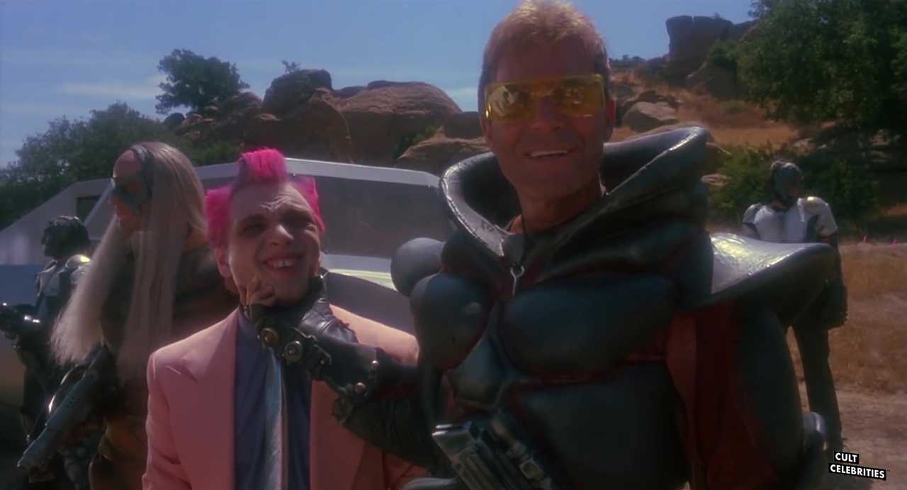 Ross Hagen and Michael Sonye in Star Slammer (1986)