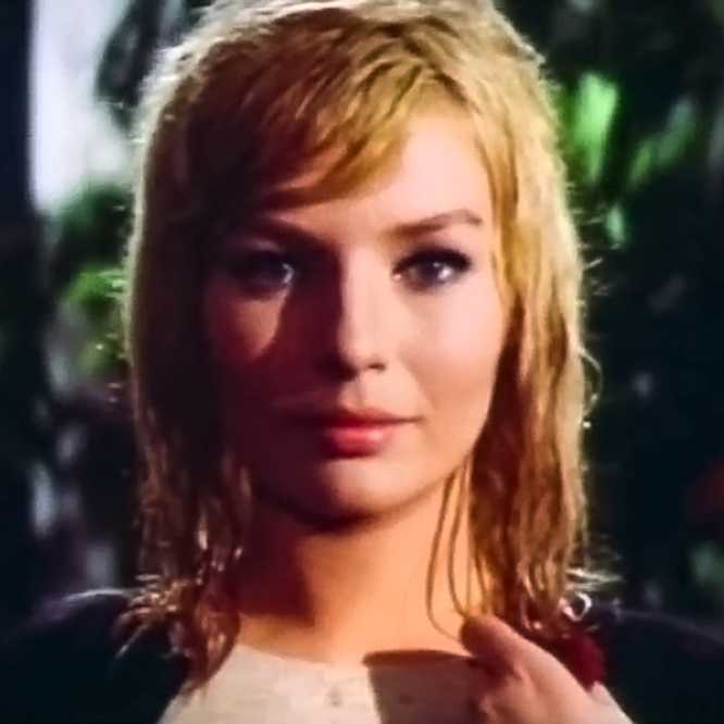 Annette Stroyberg in Blood and Roses (1960)