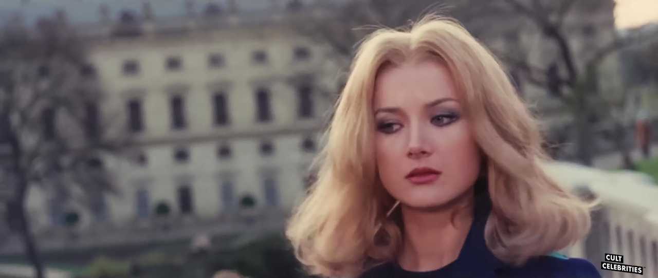 Barbara Bouchet in The Red Queen Kills Seven Times (1972)