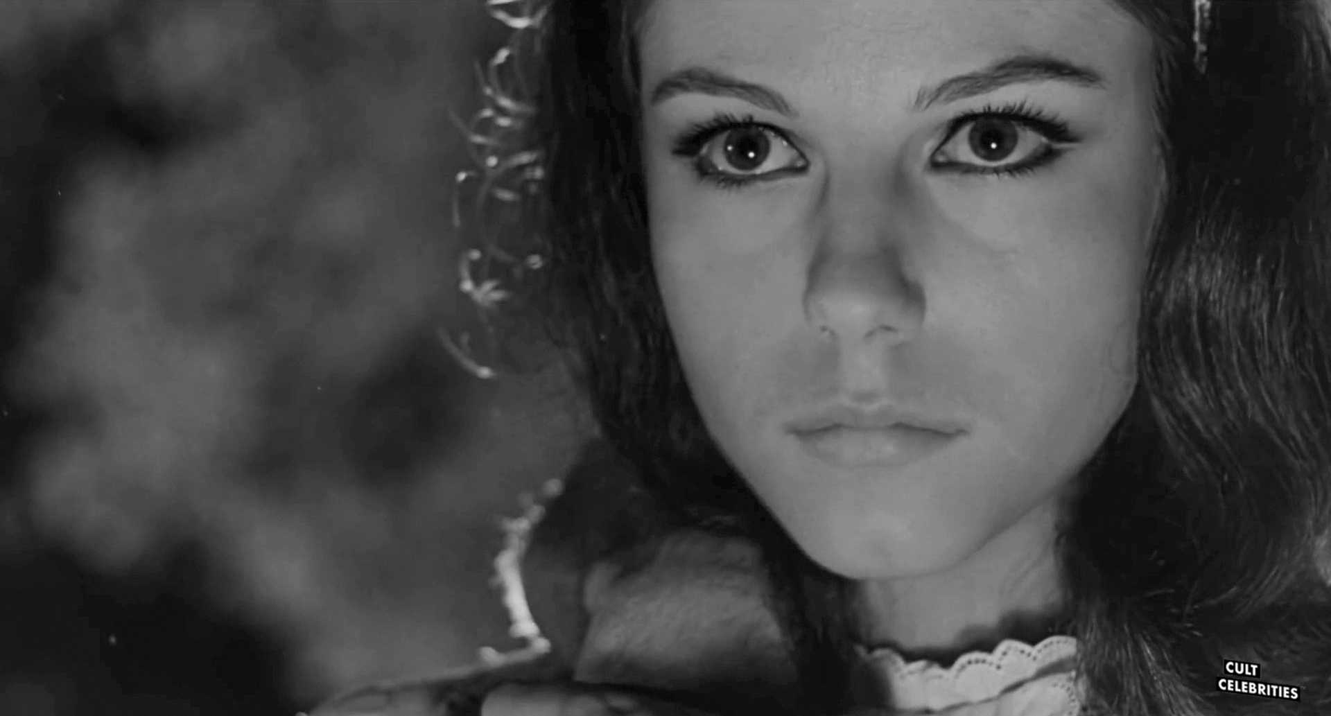 Stefania Sandrelli in I Knew Her Well (1965)
