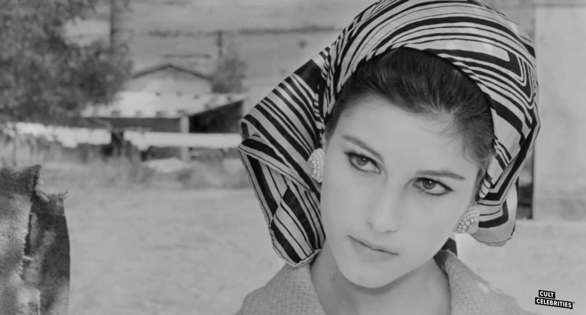 Stefania Sandrelli in I Knew Her Well (1965)