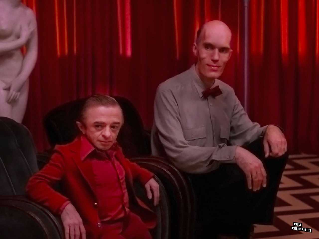 Michael J. Anderson in Twin Peaks S02E22