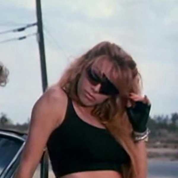 Tammara Souza in Assault of the Killer Bimbos (1988)