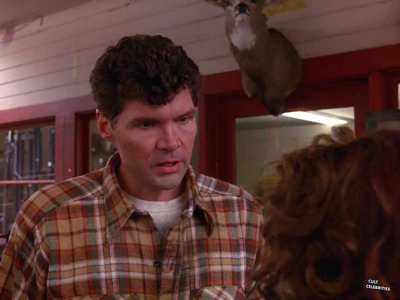 Everett McGill in Twin Peaks (1990)