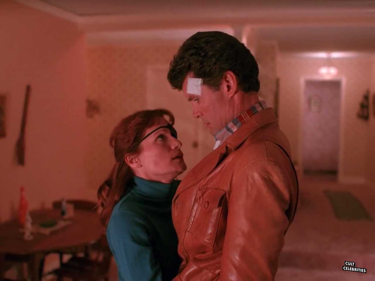 Everett McGill and Wendy Robie in Twin Peaks (1990)