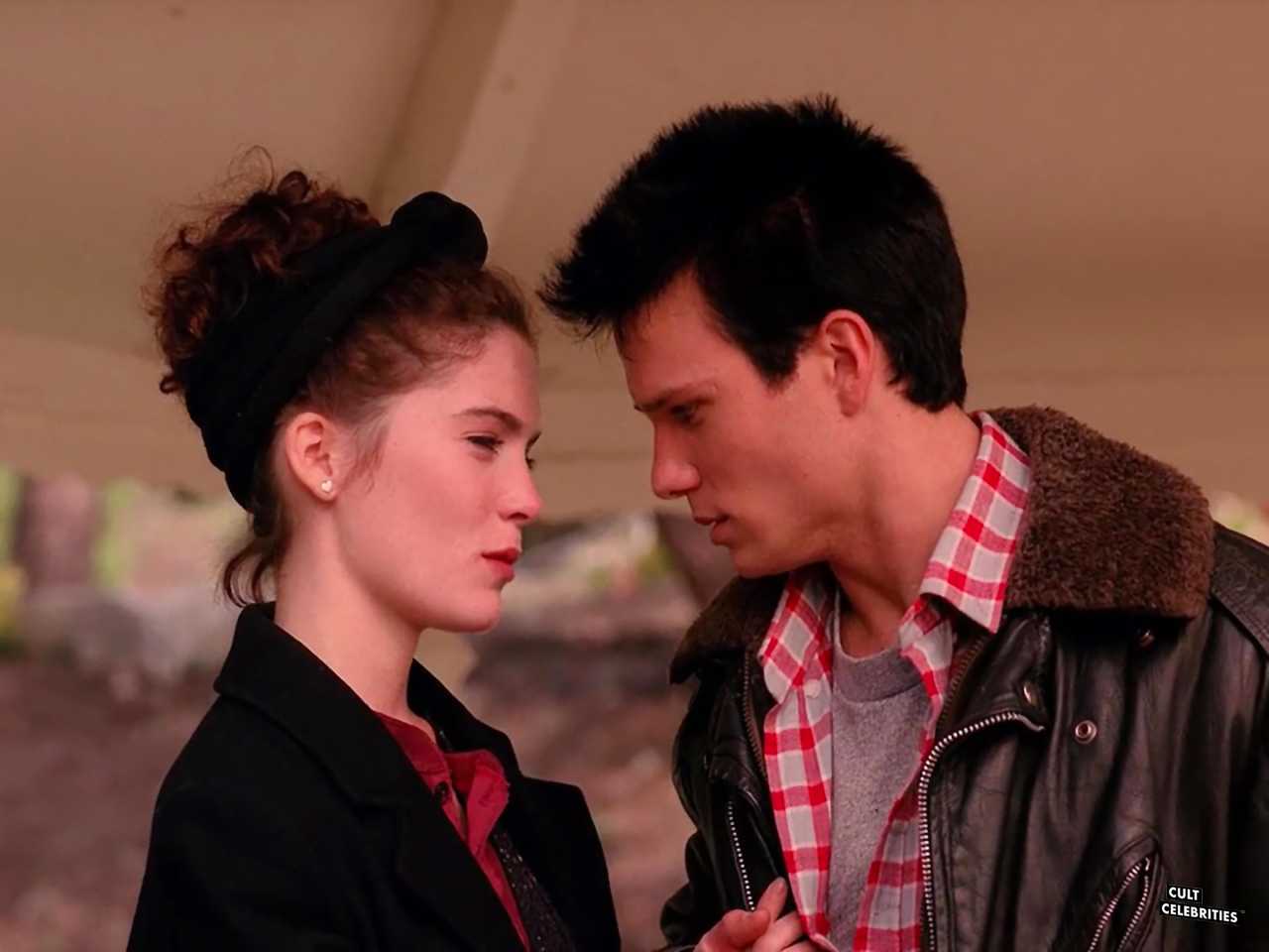 James Marshall and Laura Flynn Boyle in Twin Peaks (1990)