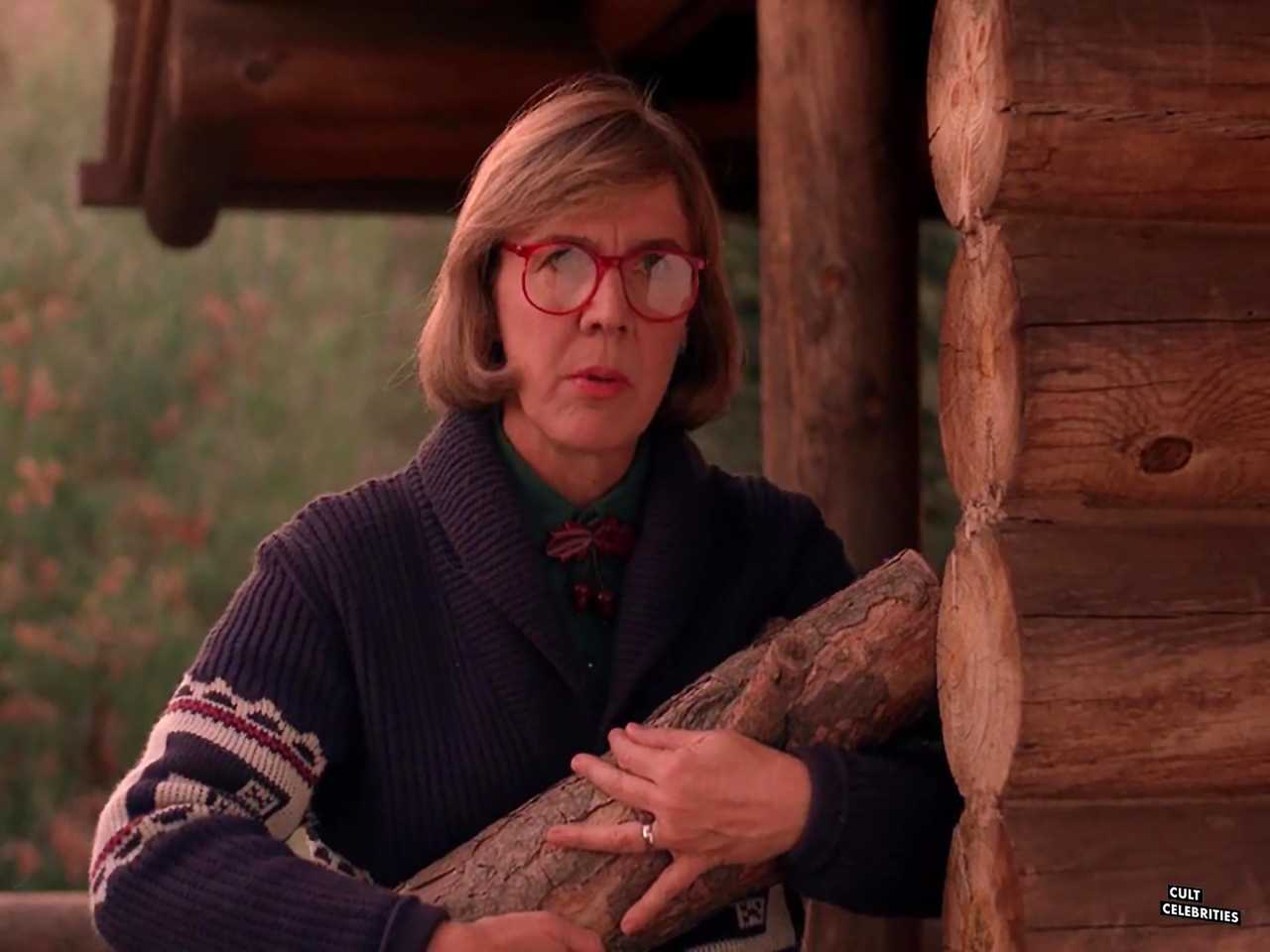 Catherine E. Coulson in Twin Peaks (1990)