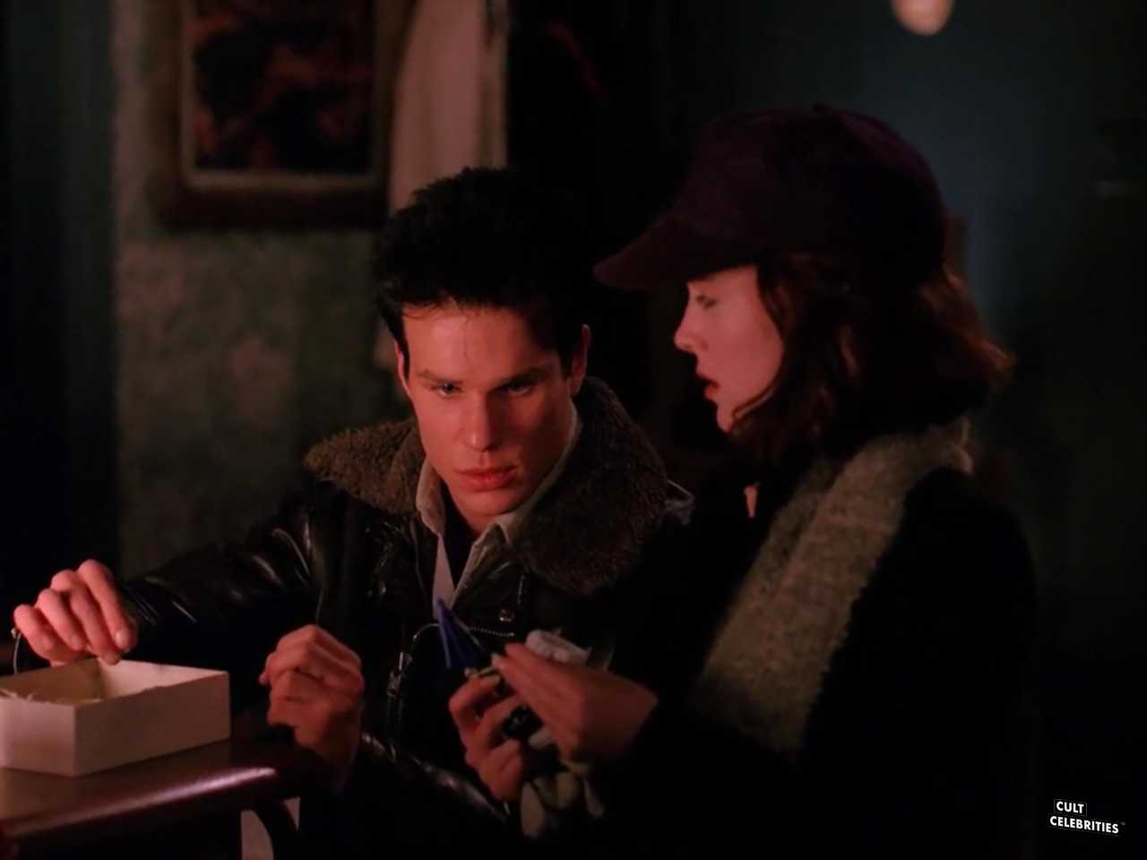 James Marshall and Laura Flynn Boyle in Twin Peaks (1990)