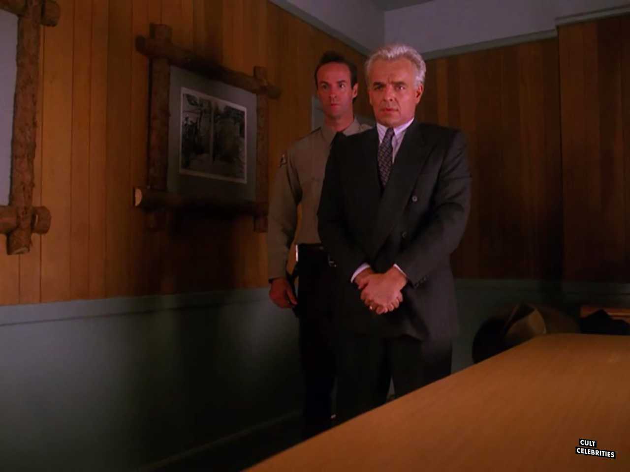 Ray Wise in Twin Peaks (1990)