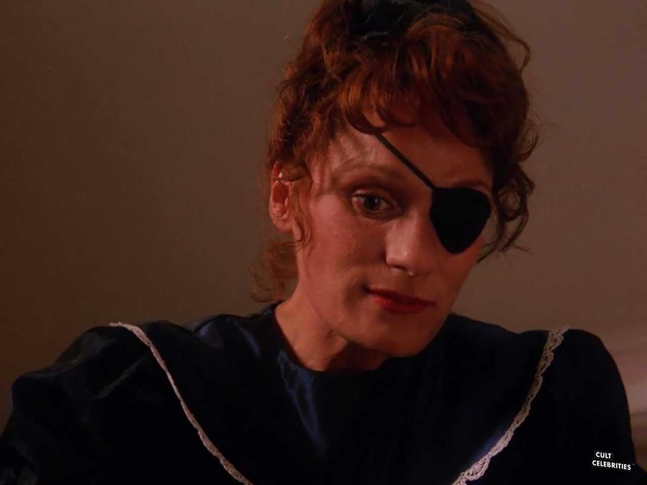 Wendy Robie in Twin Peaks (1990)