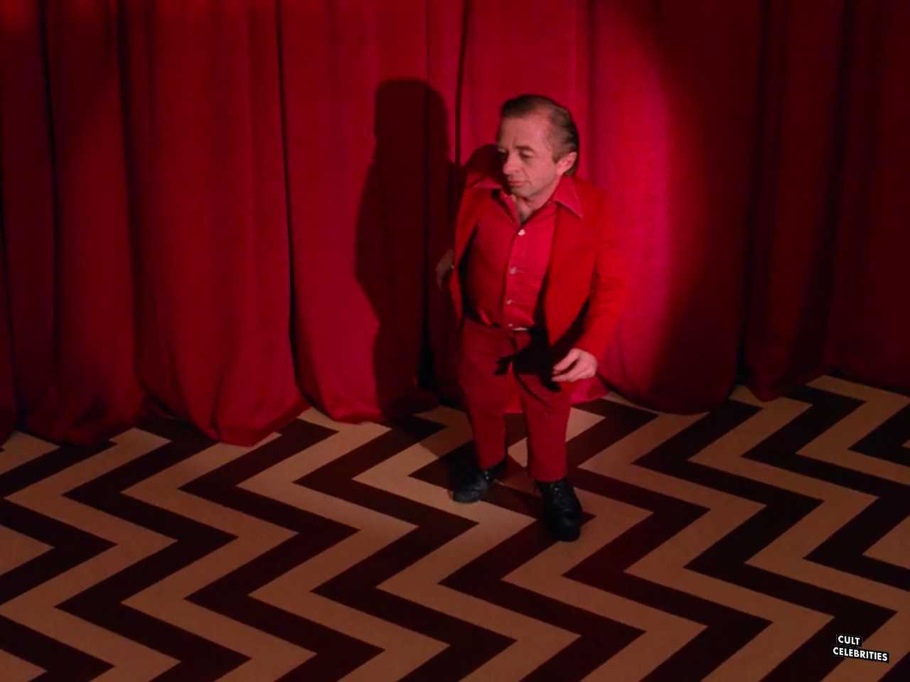 Michael J. Anderson in Twin Peaks (1990)