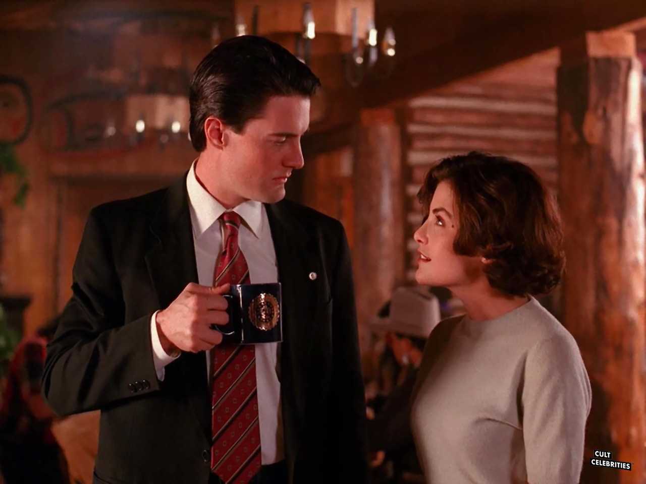 Sherilyn Fenn and Kyle MacLachlan in Twin Peaks (1990)