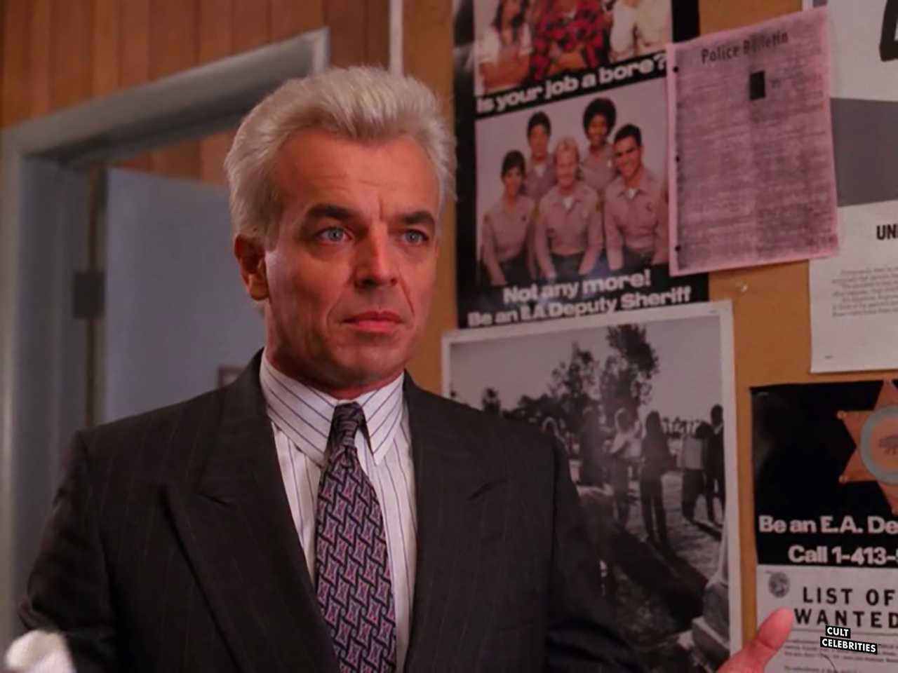 Ray Wise in Twin Peaks (1990)