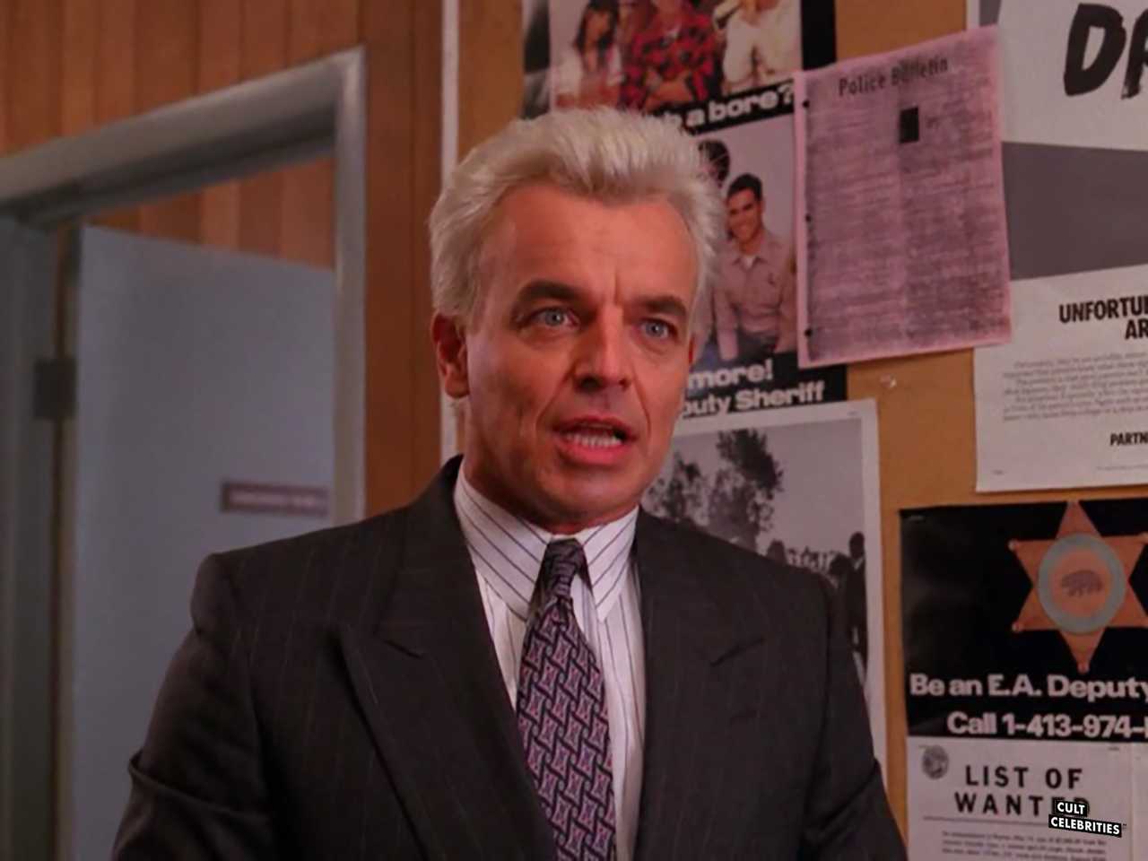 Ray Wise in Twin Peaks (1990)