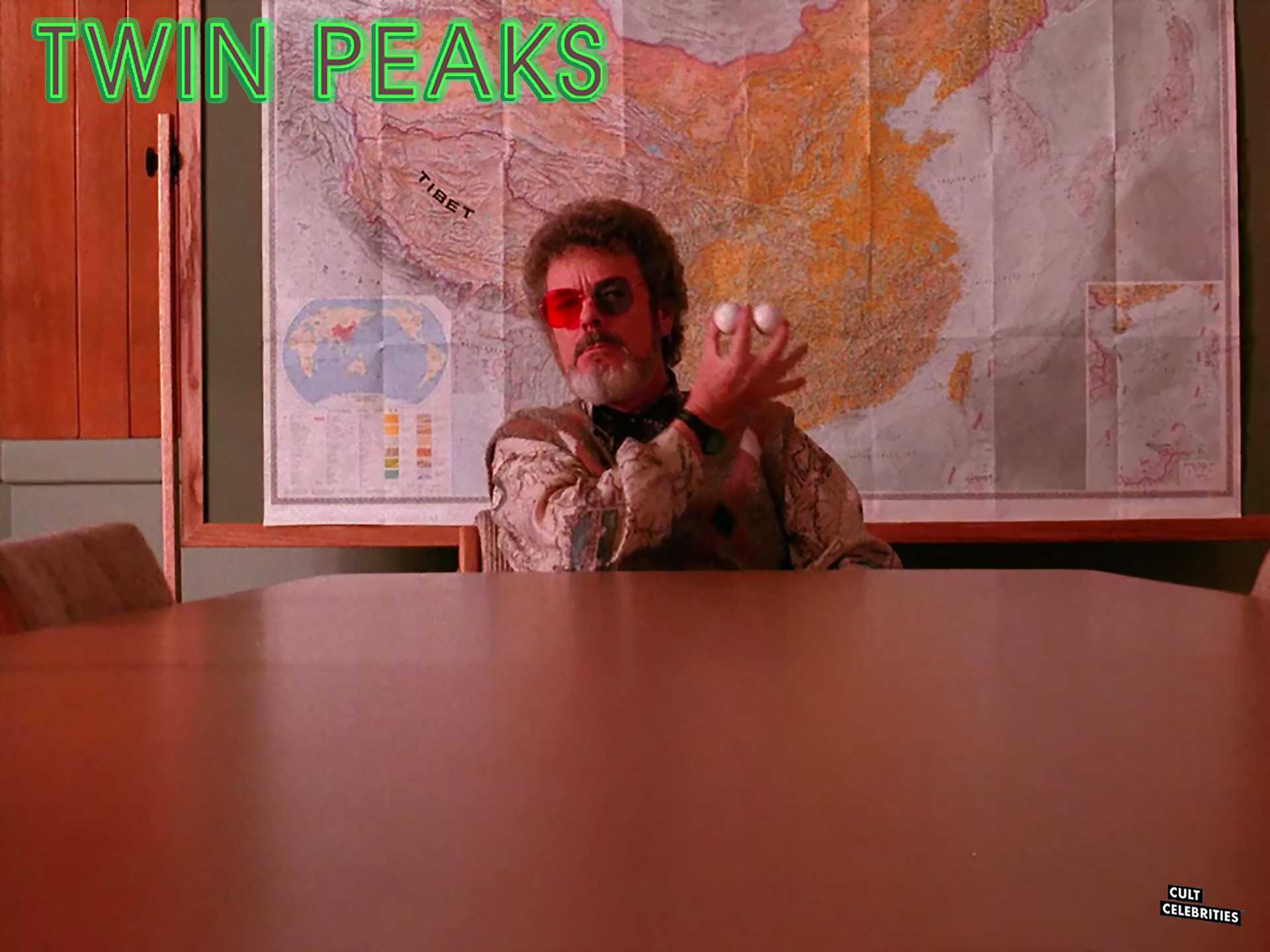 Russ Tamblyn in Twin Peaks (1990)