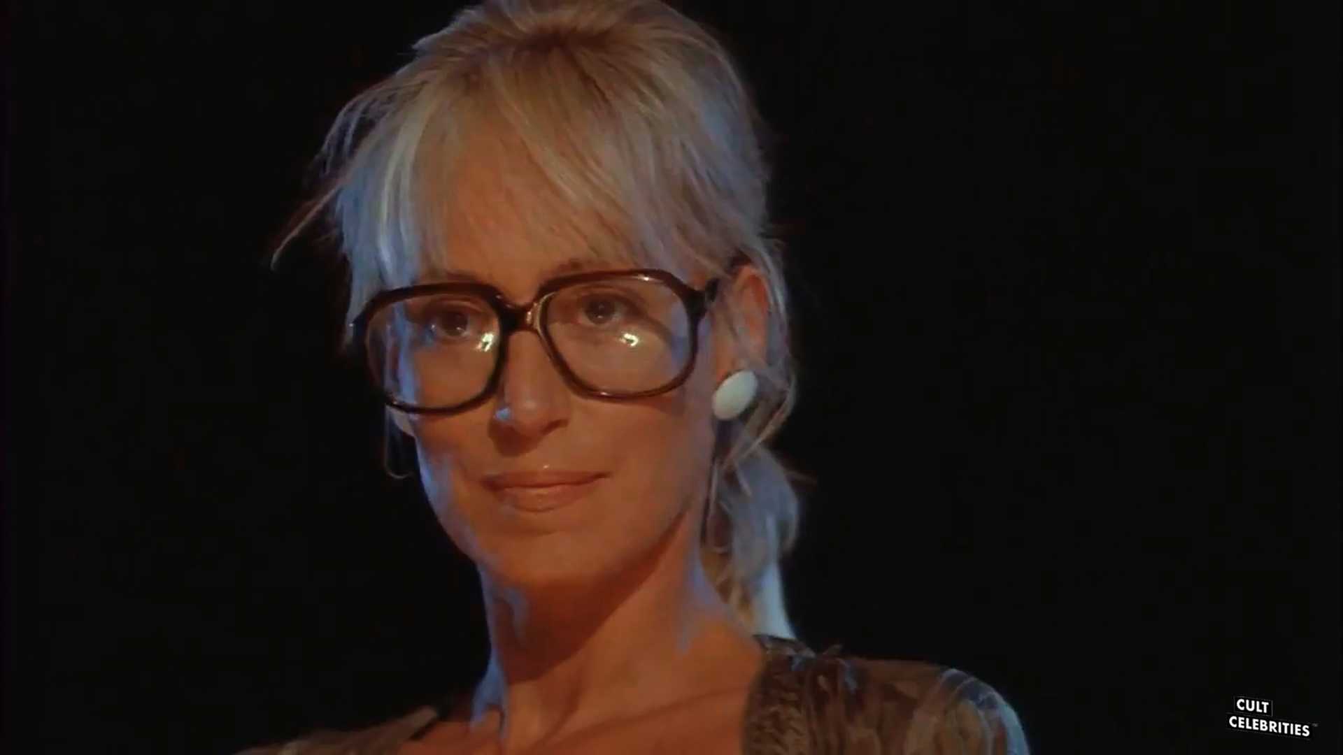 Sandahl Bergman in Hell Comes to Frogtown (1988)