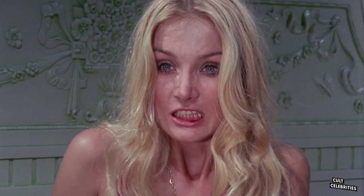 Barbara Bouchet in Casa d'Appuntamento (1972)