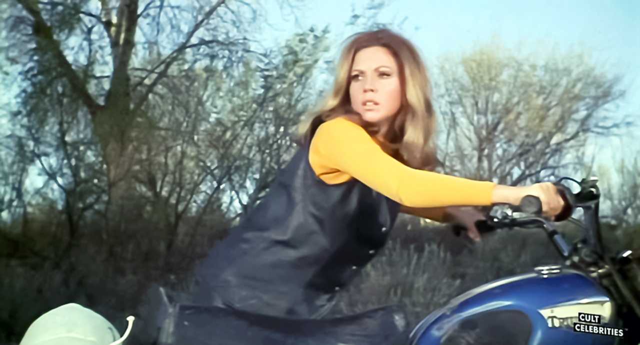 Jocelyn Lane in Hell's Belles (1969)