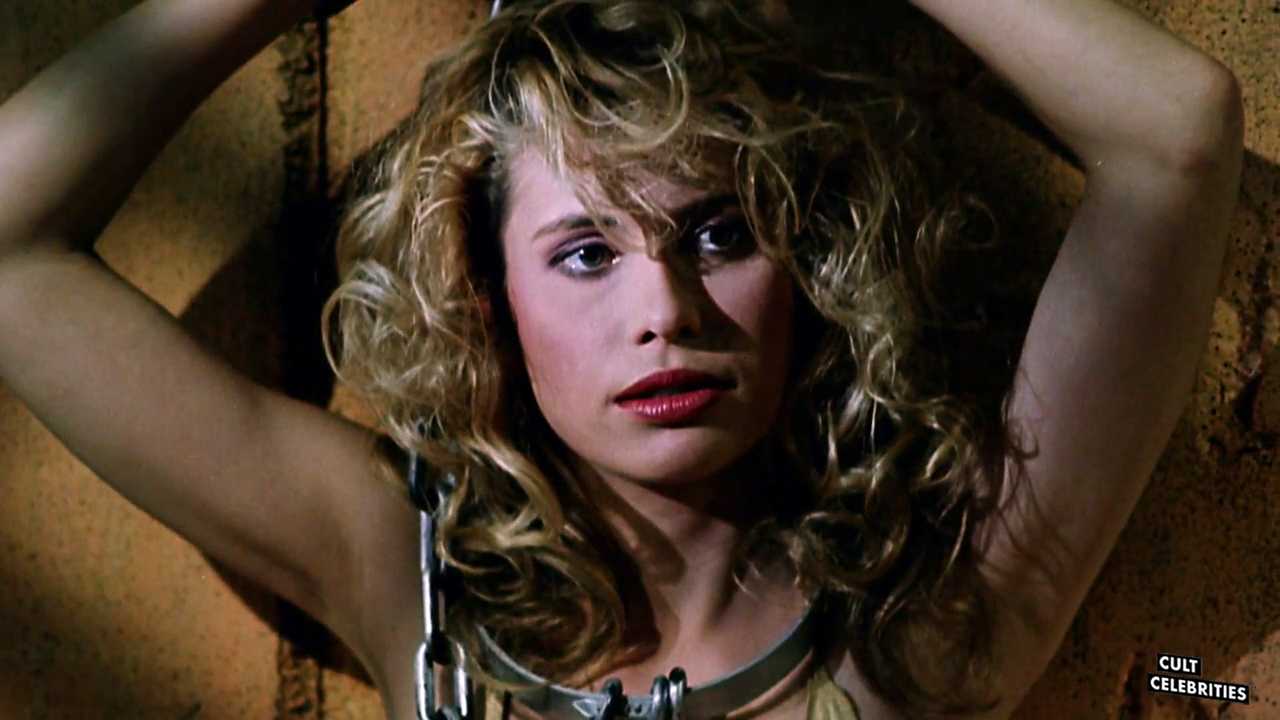 Elizabeth Kaitan in Slave Girls From Beyond Infinity (1987)