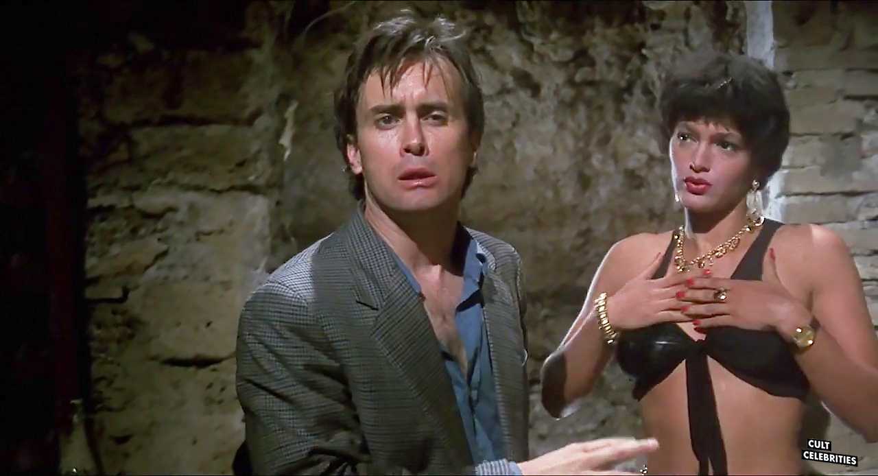 Jeffrey Combs and Raffaella Offidani in Castle Freak (1995)