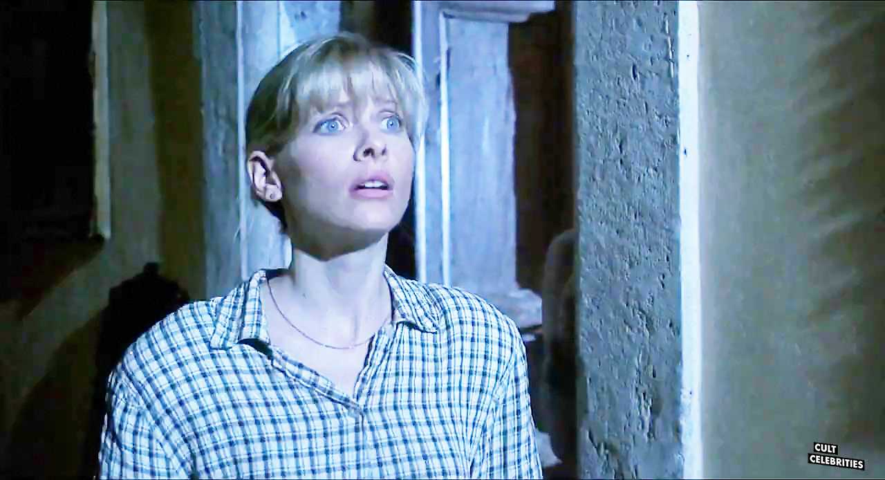 Barbara Crampton in Castle Freak (1995)