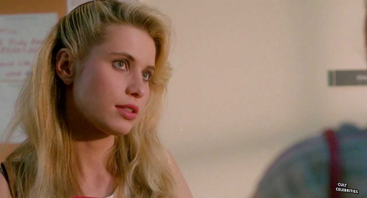 Elizabeth Kaitan in Necromancer (1988)