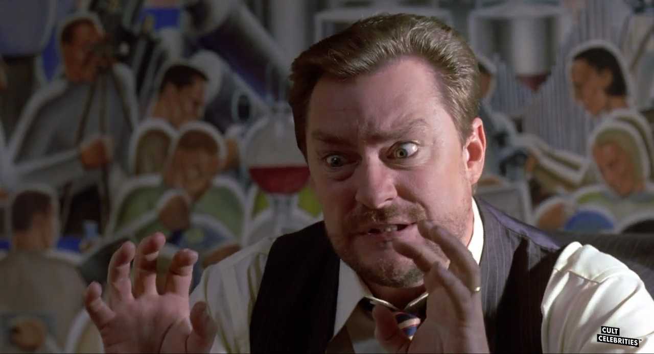 Stephen Root in Buffy the Vampire Slayer (1992)