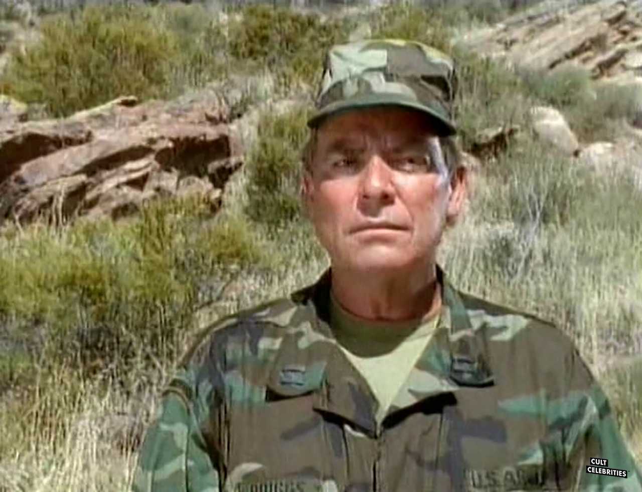 Ross Hagen in Dinosaur Island (1994)